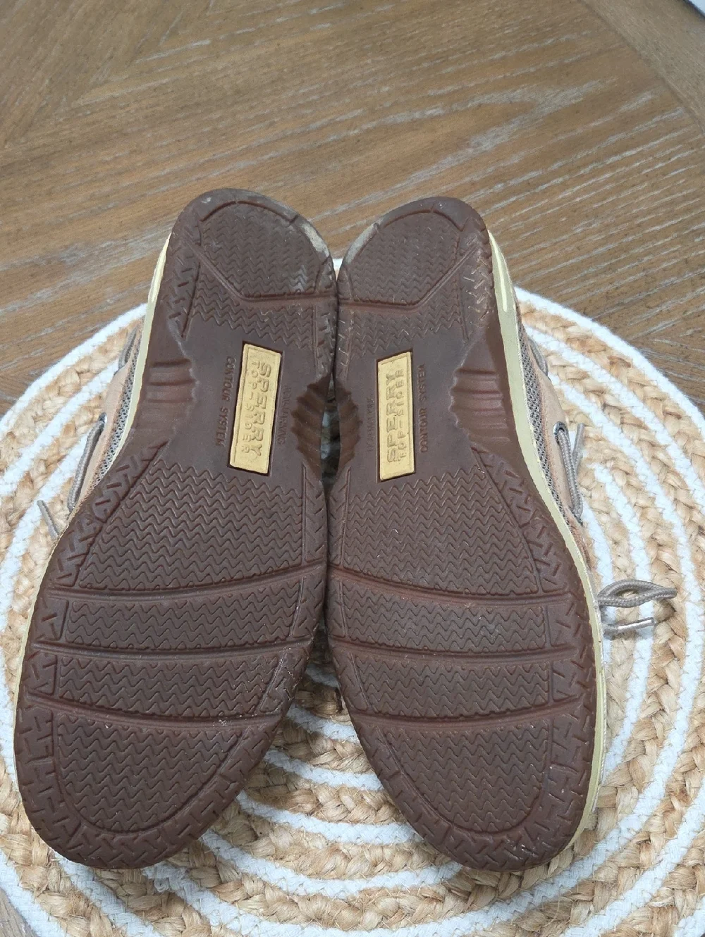 Sperry Mens Billfish 3 Eye Leather Boat Shoe, Size 8.5